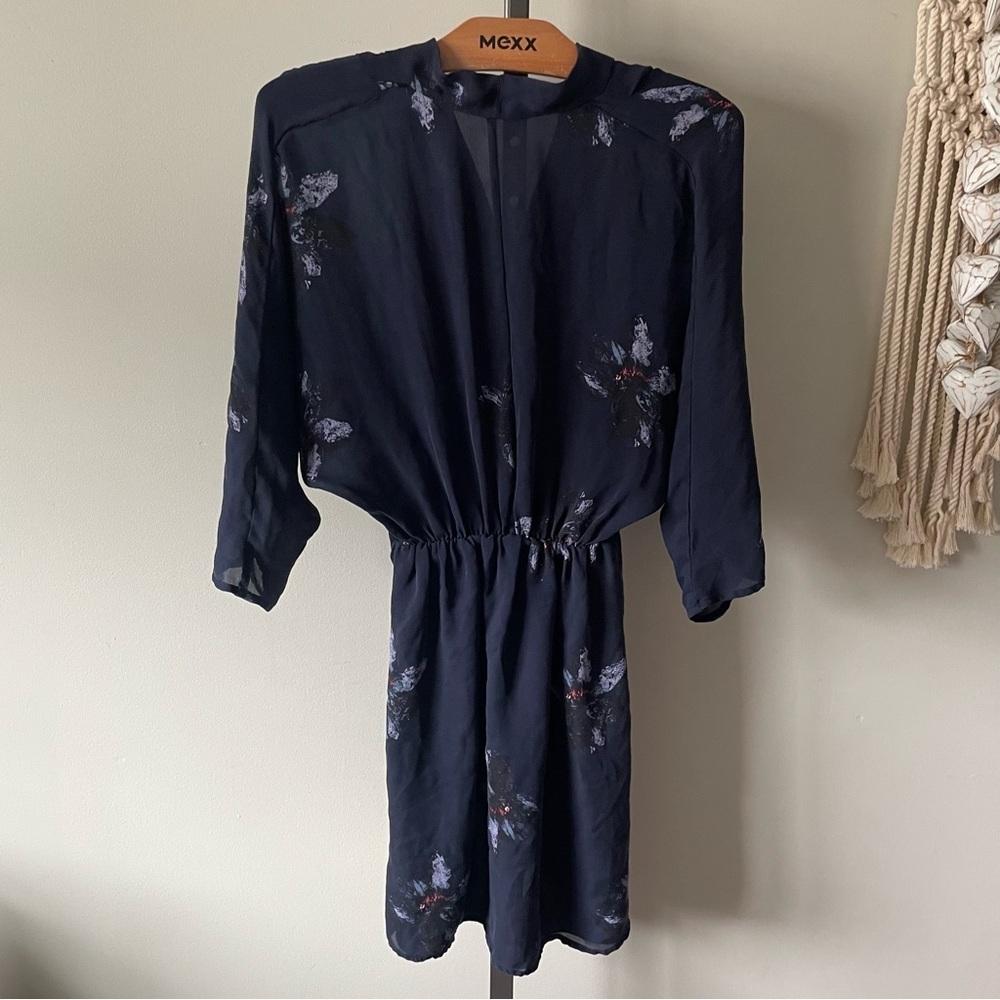 Babaton Cuthbert 100% Silk Dress Blue Floral Size XS - Picture 3 of 9